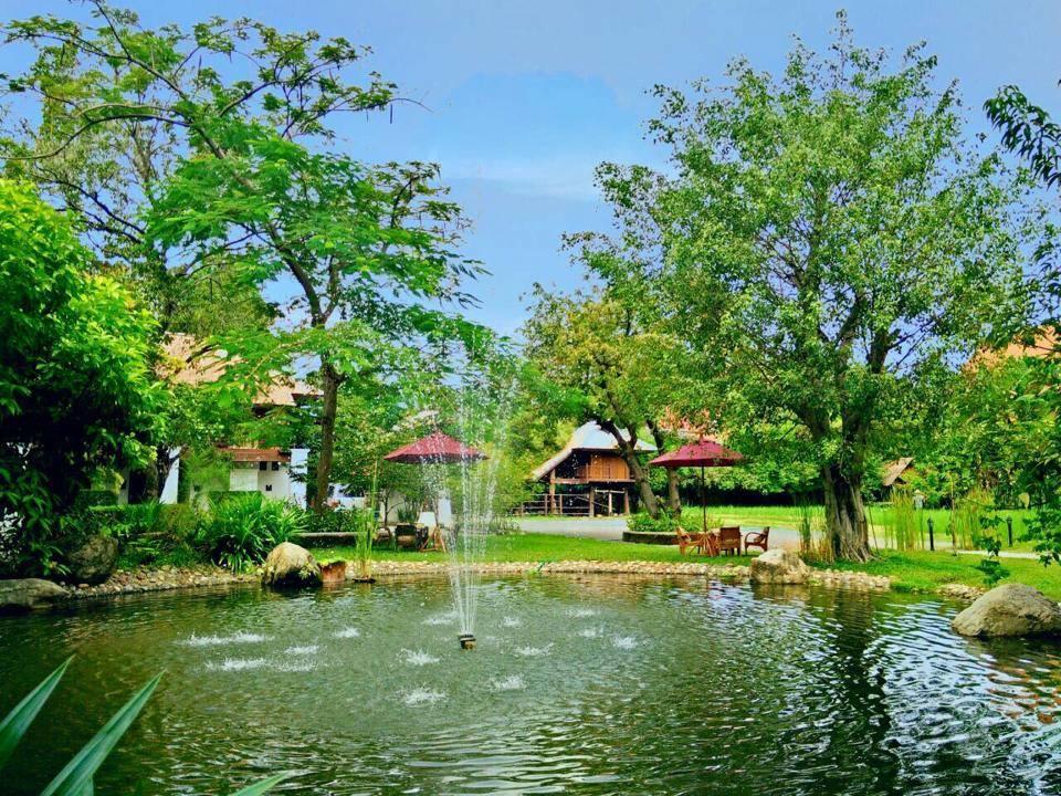 Chompor Lanna Hotel Chiang Mai Exterior foto